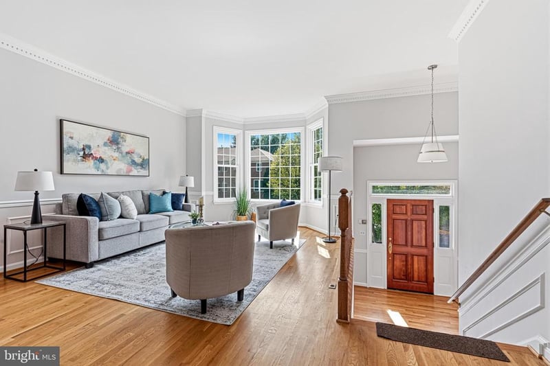 2067 Van Tuyl Pl, Falls Church, VA 22043
