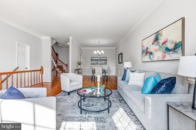 2067 Van Tuyl Pl, Falls Church, VA 22043