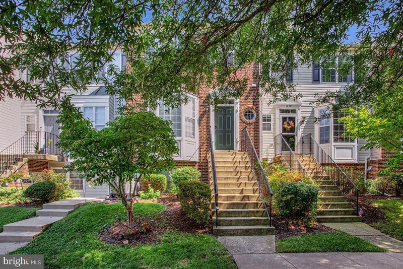 1210 Needham Ct, Crofton, MD 21114