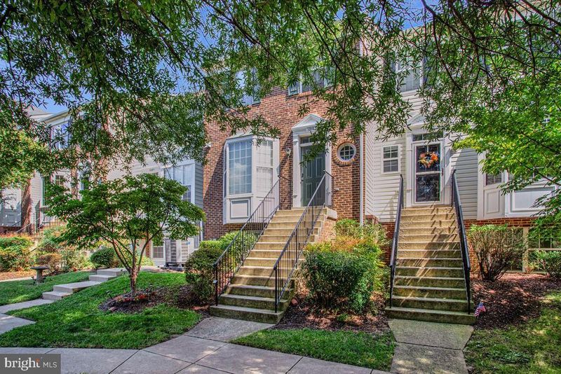 1210 Needham Ct, Crofton, MD 21114