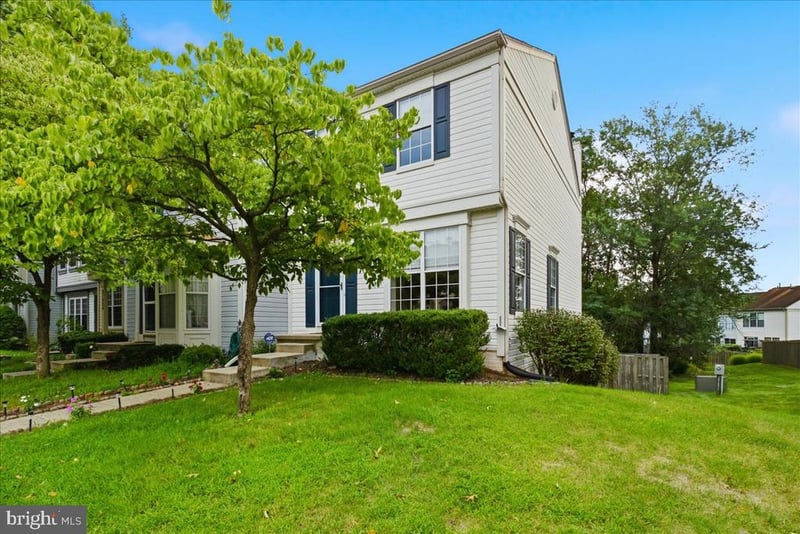 21028 Coach House Sq, Ashburn, VA 20147