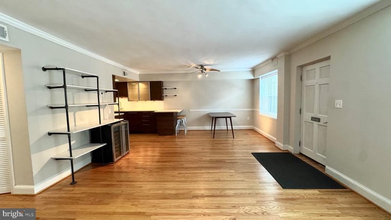 523 8th St NE #T-1, Washington, DC 20002