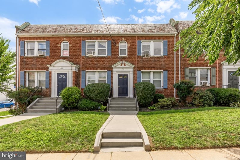 719 Hamlin St NE #2, Washington, DC 20017