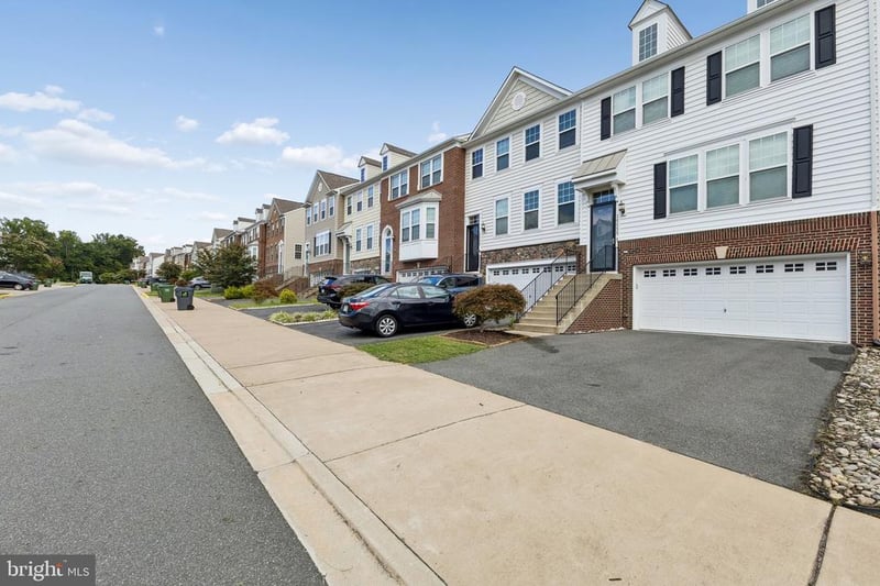 16655 Danridge Manor Dr, Woodbridge, VA 22191