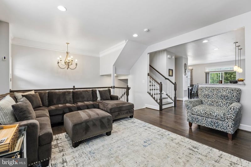 16655 Danridge Manor Dr, Woodbridge, VA 22191