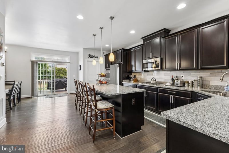 16655 Danridge Manor Dr, Woodbridge, VA 22191