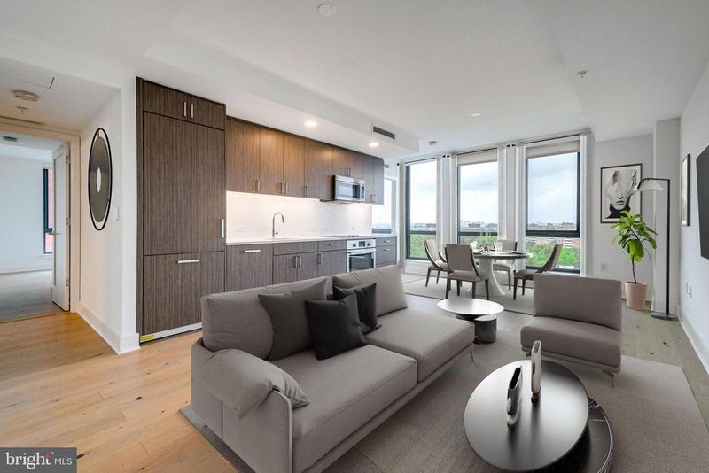 1211 Van St SE #806, Washington, DC 20003