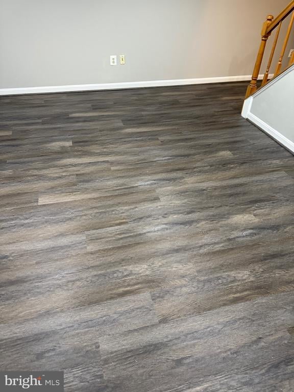8502 Chase Glen Cir, Fairfax Station, VA 22039