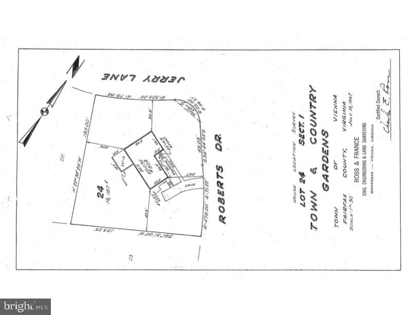 508 Roberts Dr NW, Vienna, VA 22180