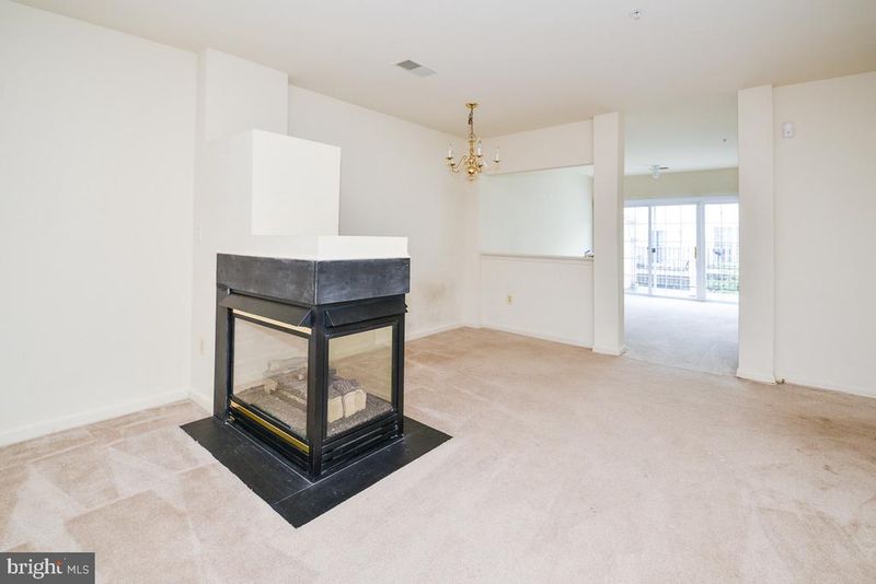 1537 Northern Neck Dr #201, Vienna, VA 22182
