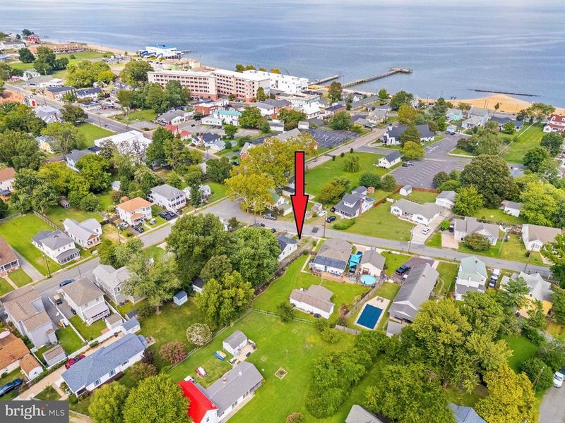 15 Bancroft Ave, Colonial Beach, VA 22443