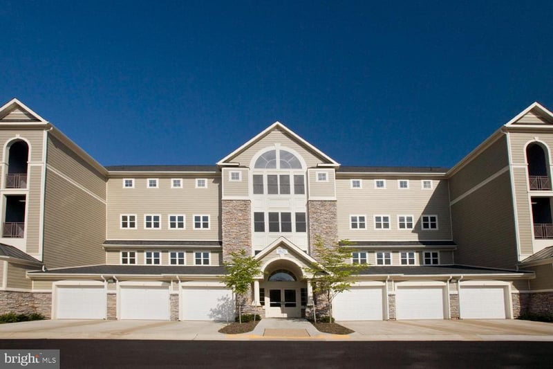 1621 Ladue Ct #303, Woodbridge, VA 22191