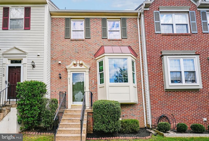 6777 Jenny Leigh Ct, Centreville, VA 20121