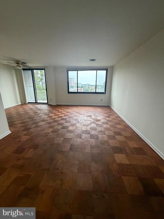 3450 Toledo Ter #512, Hyattsville, MD 20782