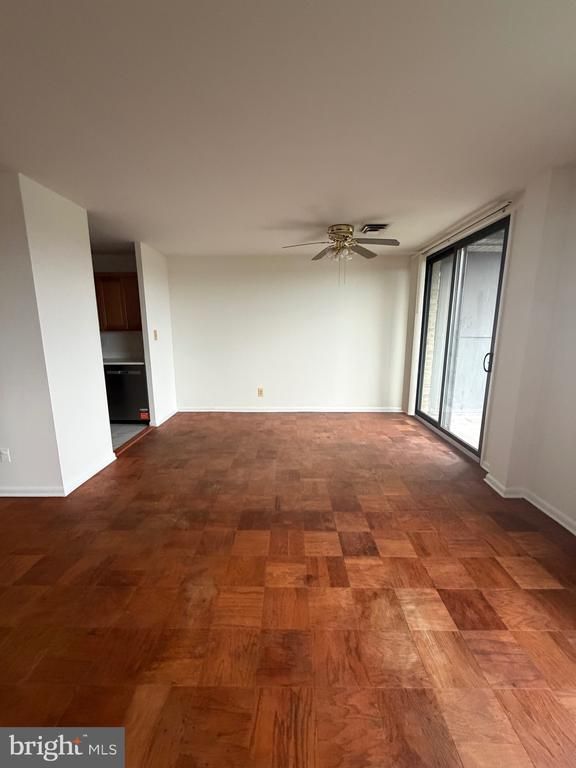 3450 Toledo Ter #512, Hyattsville, MD 20782