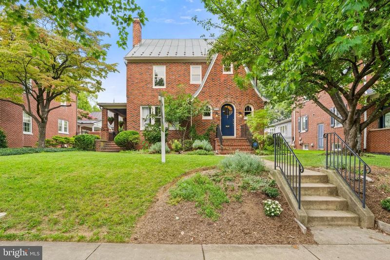 303 Fleming Ave, Frederick, MD 21701