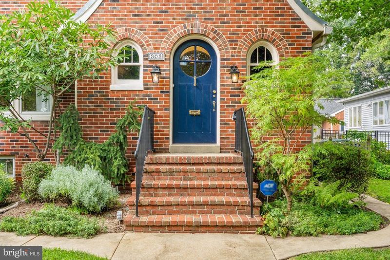 303 Fleming Ave, Frederick, MD 21701