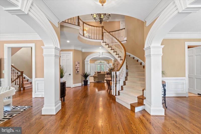 3109 Whimbrell Ct, Oakton, VA 22124