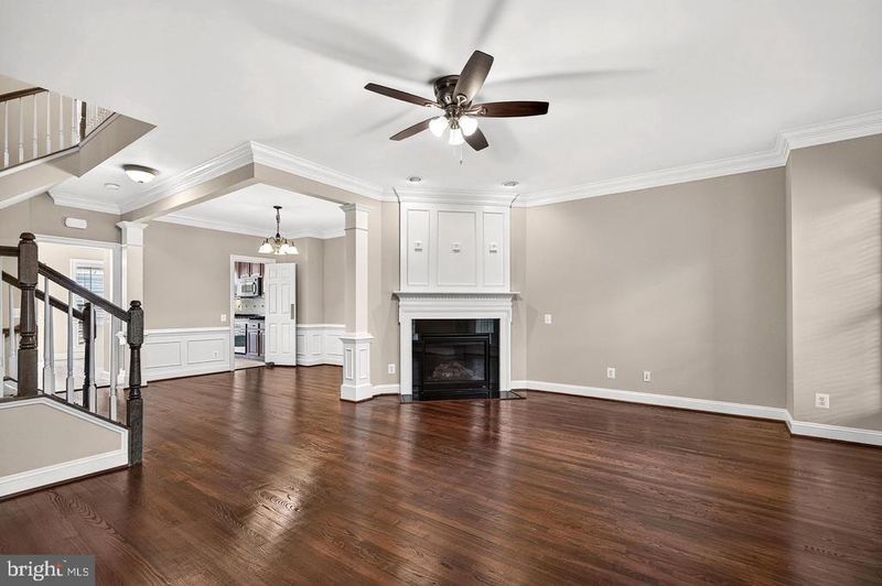 14862 Potomac Branch Dr, Woodbridge, VA 22191