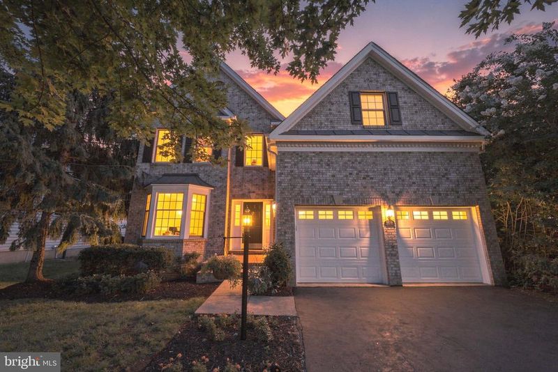 15039 Gaines Mill Cir, Haymarket, VA 20169
