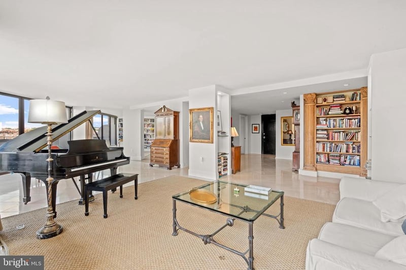 2700 NW Virginia Ave NW #801, Washington, DC 20037