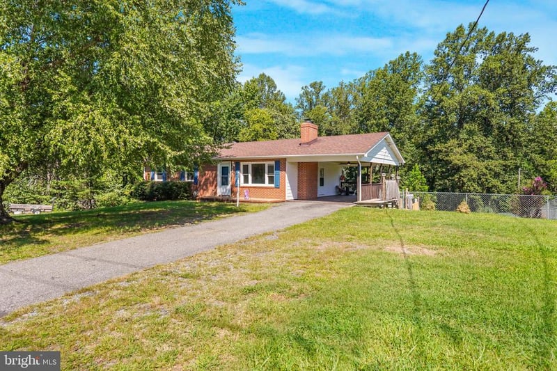 195 Berea Church Rd, Fredericksburg, VA 22406