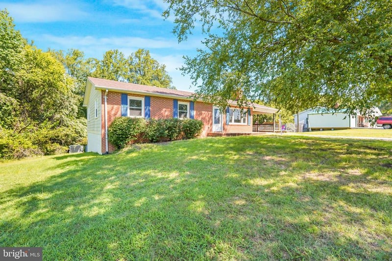 195 Berea Church Rd, Fredericksburg, VA 22406