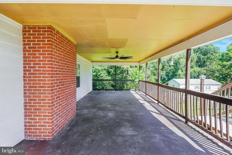 195 Berea Church Rd, Fredericksburg, VA 22406