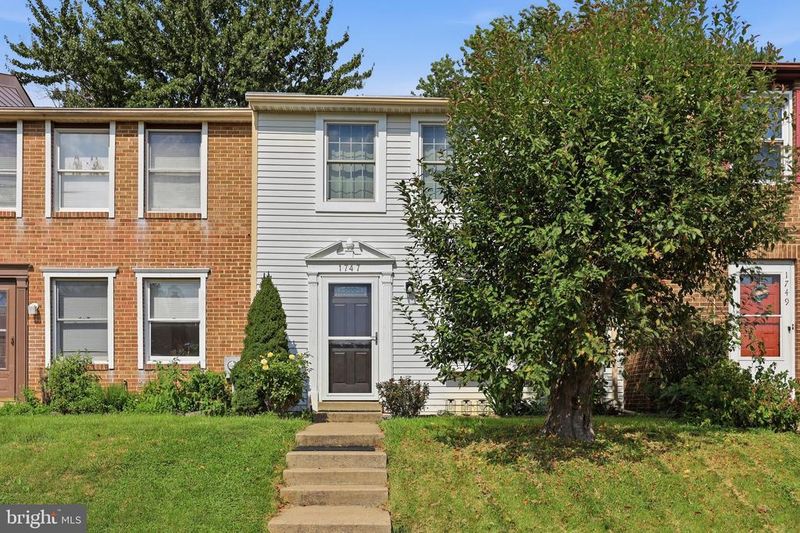1747 Hillmeade Sq, Frederick, MD 21702