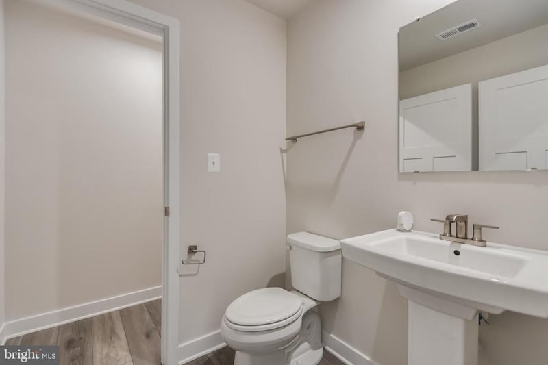 14964 Mattawoman Dr, Brandywine, MD 20613