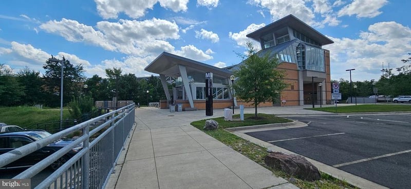 12909 Alton Sq #301, Herndon, VA 20170