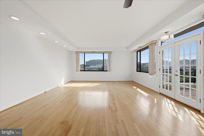 1111 Arlington Blvd #1003, Arlington, VA 22209