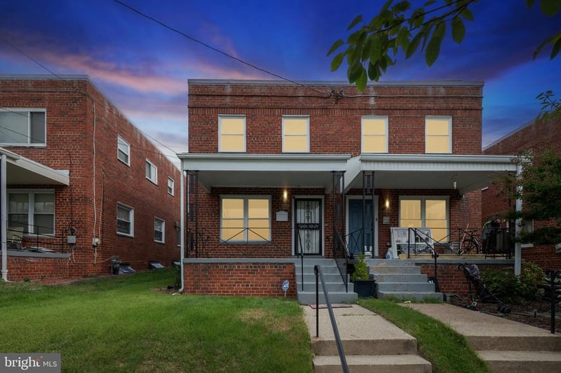 554 Ingraham St NE, Washington, DC 20011