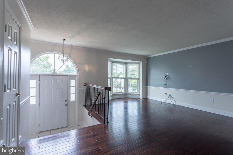 11004 Spring Lake Dr, Bowie, MD 20721