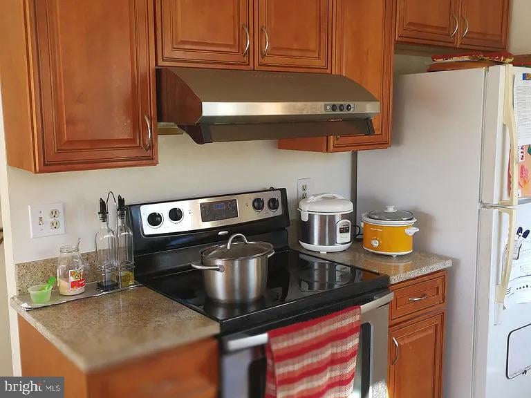 1010 Julian Pl, Rockville, MD 20852