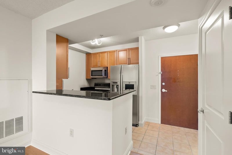 11760 Sunrise Valley Dr #212, Reston, VA 20191