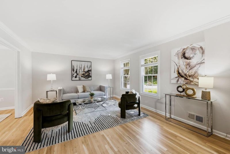 10804 Deborah Dr, Potomac, MD 20854