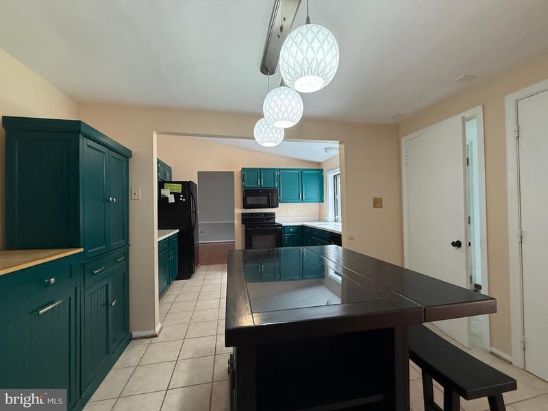 102 Macbarger Cir, Fort Washington, MD 20744