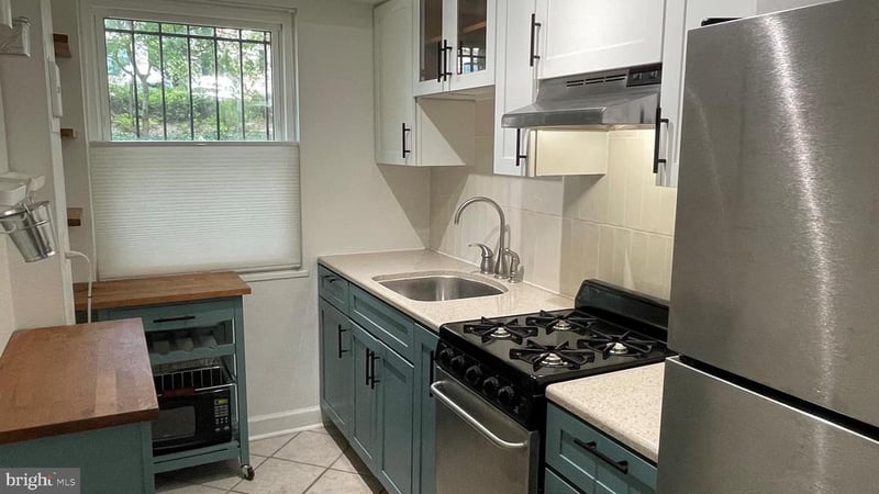 1801 Clydesdale Pl NW #324, Washington, DC 20009