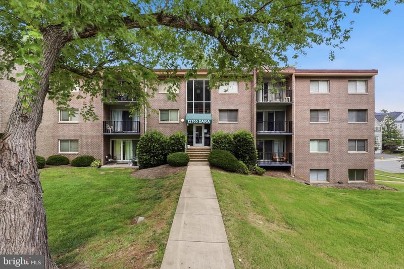 12705 Dara Dr #204, Woodbridge, VA 22192