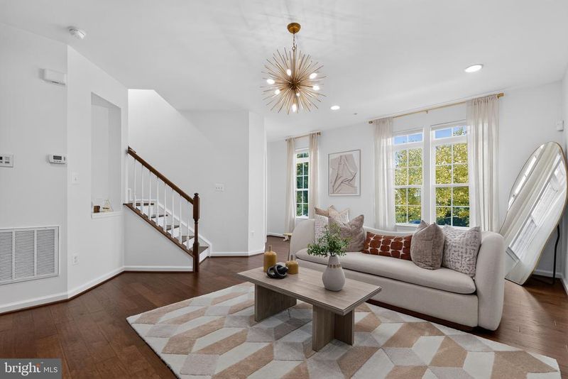 3707 Commodore Joshua Barney Dr NE, Washington, DC 20018