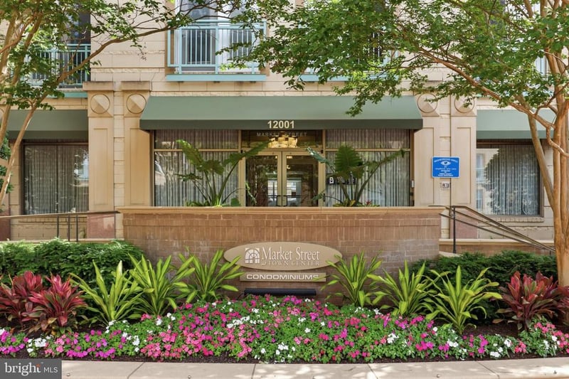 12001 Market St #122, Reston, VA 20190
