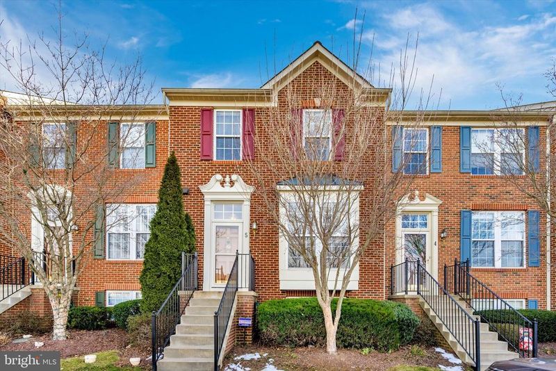 5 Bankbarn Cir, Middletown, MD 21769