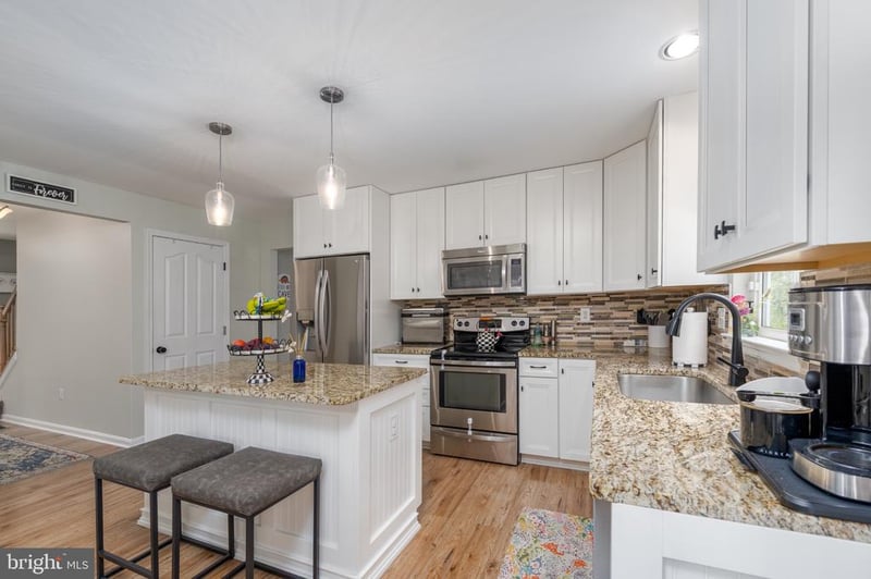 309 Arlington Ct, Severn, MD 21144