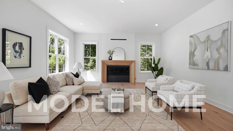 2228 Primrose Dr, Falls Church, VA 22046