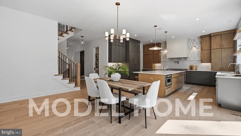 2228 Primrose Dr, Falls Church, VA 22046