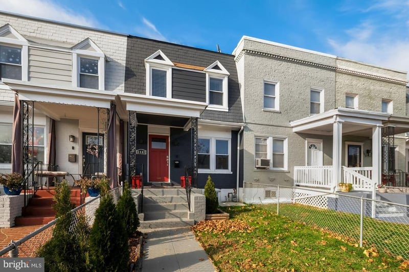 2408 3rd St NE, Washington, DC 20002