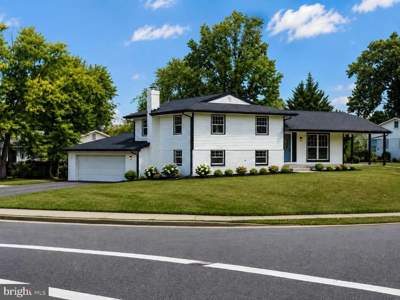 1201 E Holly Ave, Sterling, VA 20164