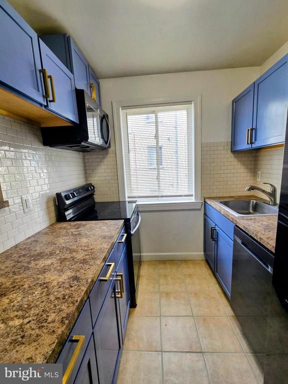 705 Brandywine St SE #201, Washington, DC 20032