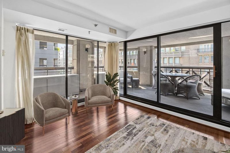 2311 M St NW #701, Washington, DC 20037